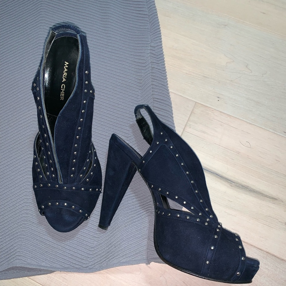 Maria Cher Like New Gorgeous Heels